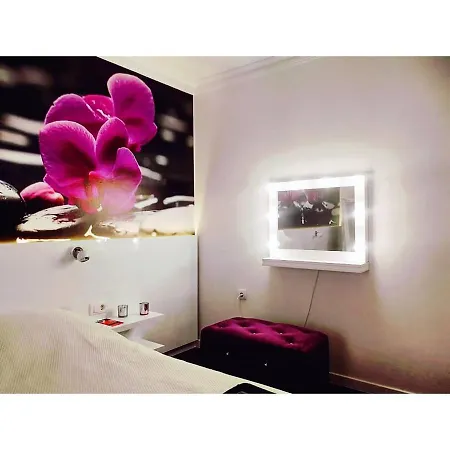 Vladana Deluxe App 2